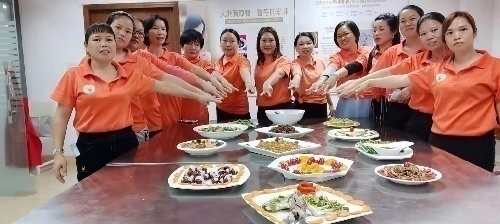 东莞市黄江诚仁职业培训学校高薪招聘生熟手月嫂、育婴师、养老护理师、讲师、招生老师